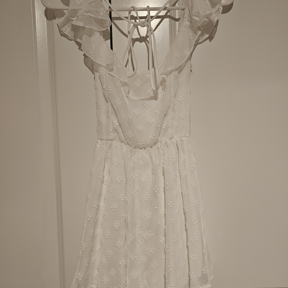Lucy In The Sky Ruffle Romper - Picture 3 of 5
